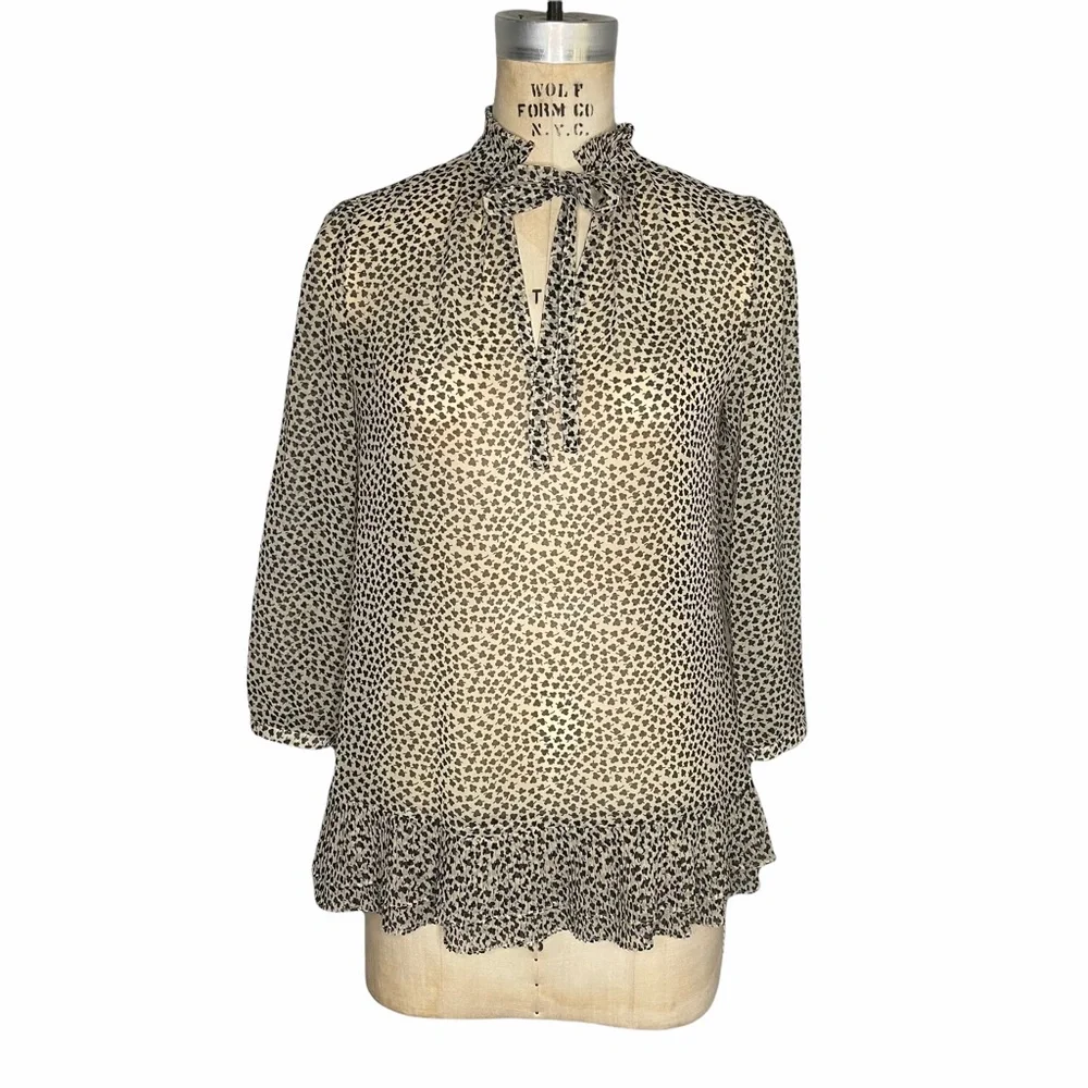 Portrait of a girl 4 cream black high neck sheer blouse - Picture 2 of 9